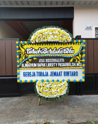 Papan Bunga Duka di Leuwigoong