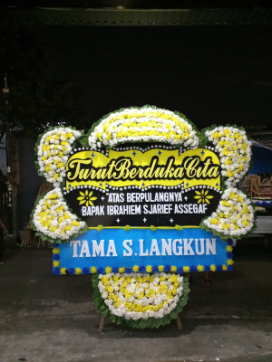 Papan Bunga Duka di Leuwigoong